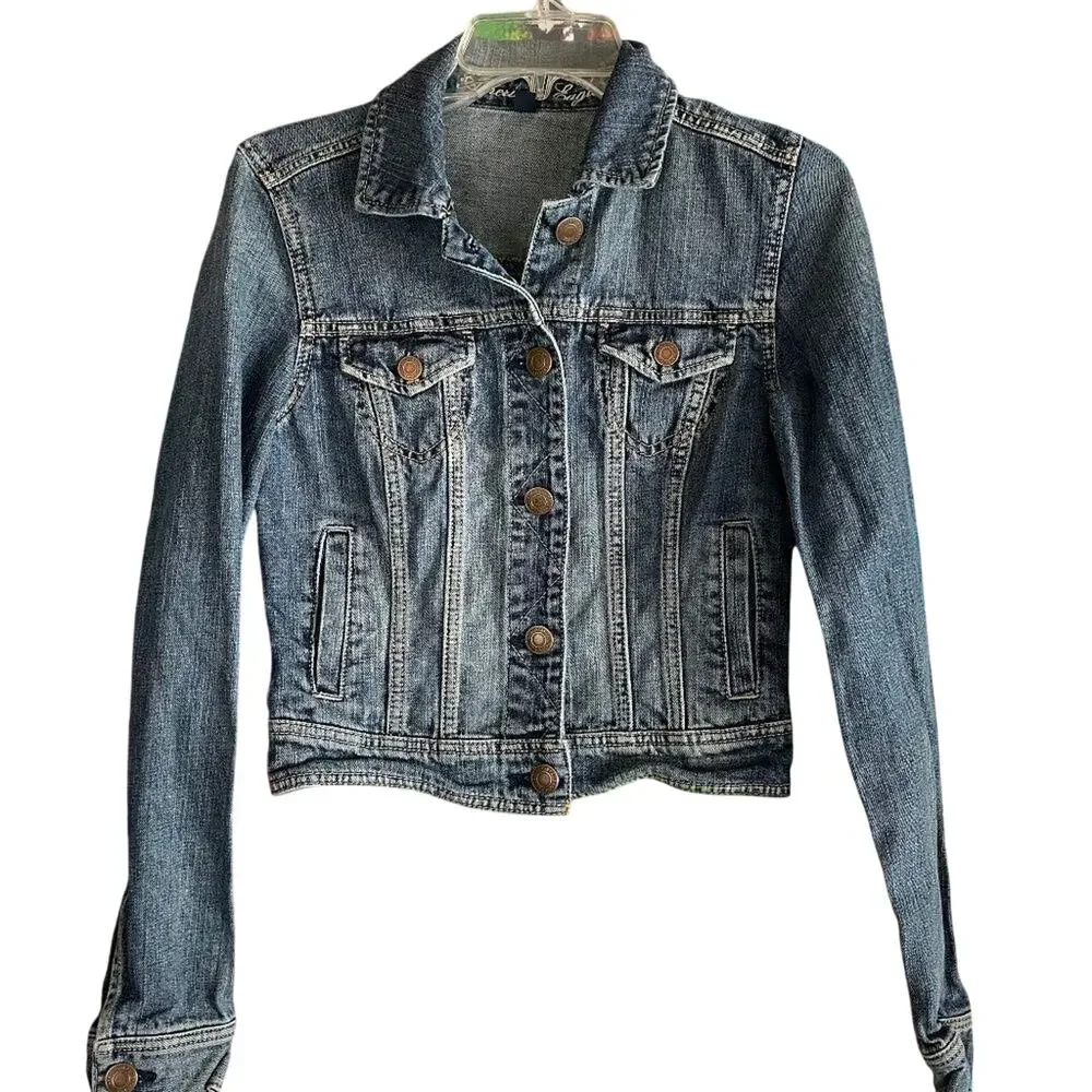American Eagle Outfitters Woman’s Small Denim Jean Jacket 100% Cotton